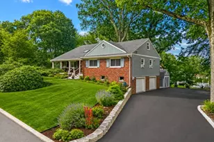 64 Grandview Dr, North Haledon, NJ 07508 - Photo 2