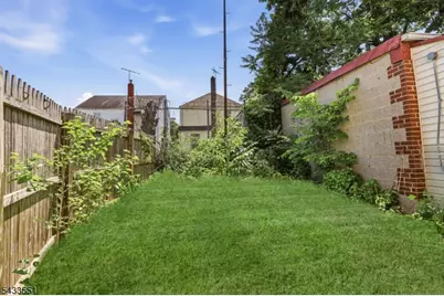 28 Underwood St, Newark, NJ 07106 - Photo 40