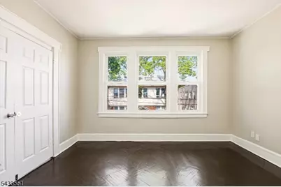 28 Underwood St, Newark, NJ 07106 - Photo 2