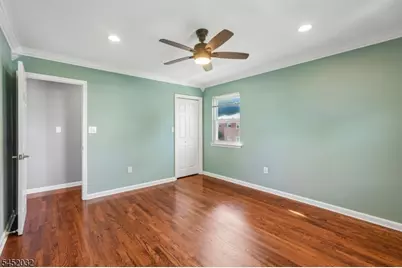 39 Manchester Ct, Wayne, NJ 07470 - Photo 20