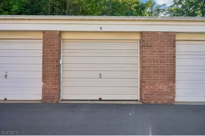 39 Manchester Ct, Wayne, NJ 07470 - Photo 26