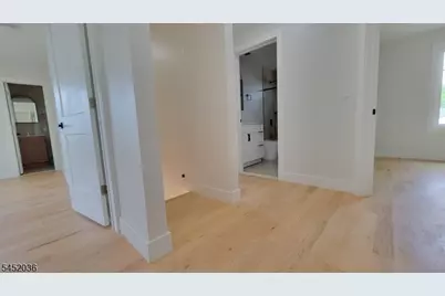 135 Lake Shore Dr, Parsippany, NJ 07054 - Photo 16