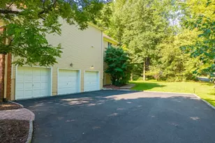 40 Newland Ct, Bridgewater Twp., NJ 08807 - Photo 30