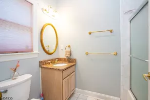 40 Newland Ct, Bridgewater Twp., NJ 08807 - Photo 12