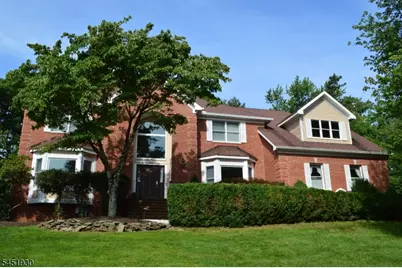 40 Newland Ct, Bridgewater Twp., NJ 08807 - Photo 2