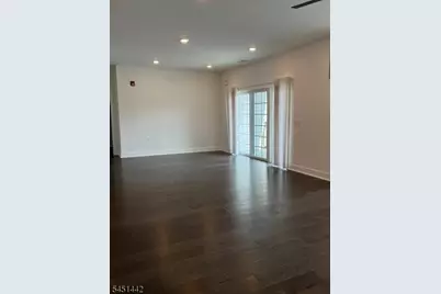 46 Whitney Ave, Morris Plains, NJ 07950 - Photo 8