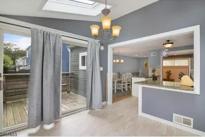 259 W Warren St, Washington Boro, NJ 07882 - Photo 8