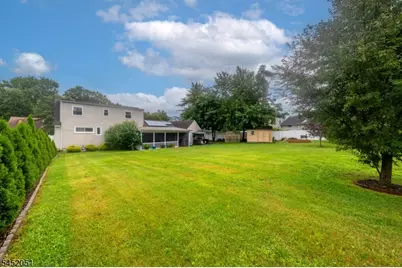 108 Independence Dr, Roselle, NJ 07203 - Photo 26