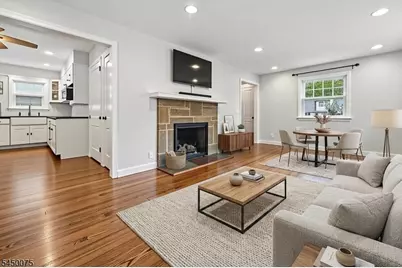 36 Burnet Hill Rd, Livingston, NJ 07039 - Photo 6