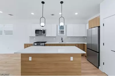 369 6th Ave, Newark, NJ 07107 - Photo 26