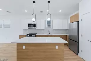 369 6th Ave, Newark, NJ 07107 - Photo 26