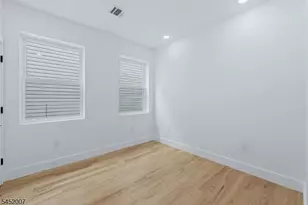 369 6th Ave, Newark, NJ 07107 - Photo 44