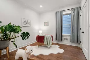 204 Bowers St, Jersey City, NJ 07307 - Photo 12