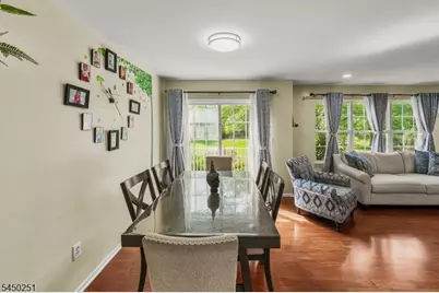 262 Retta Ct, Piscataway Township, NJ 08854 - Photo 6