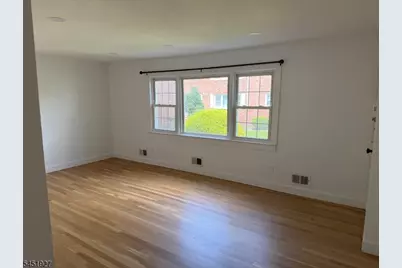 17 Dartmouth Ave #2A, Bridgewater, NJ 08807 - Photo 2