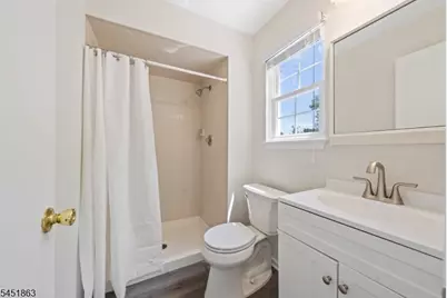 42 Shire Ct, Hillsborough Township, NJ 08844 - Photo 18