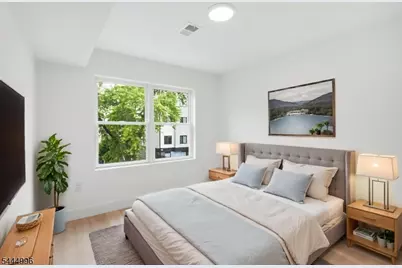 647 S 10th St, Newark, NJ 07108 - Photo 10