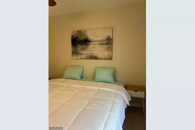 815 Seymour Ave, Linden, NJ 07036 - Photo 14