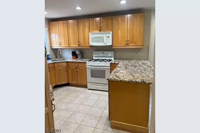 815 Seymour Ave, Linden, NJ 07036 - Photo 2