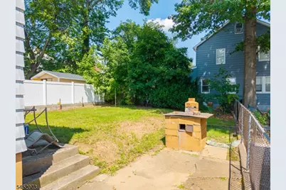 239 8th Ave #1, Paterson, NJ 07514 - Photo 16