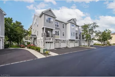158 George Russell Way, Clifton, NJ 07013 - Photo 2