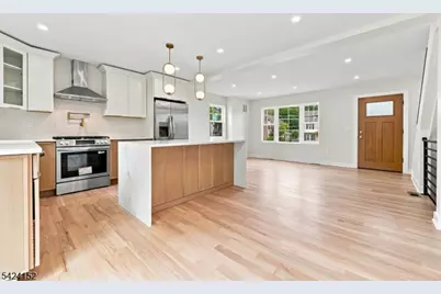 1009 Sherman Ave, Plainfield, NJ 07063 - Photo 8