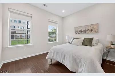 18 Cortland Ct-Unit A, Livingston, NJ 07039 - Photo 6