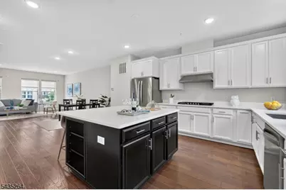 18 Cortland Ct-Unit A, Livingston, NJ 07039 - Photo 16