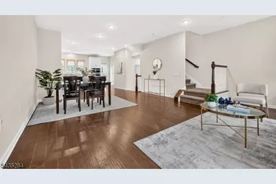 18 Cortland Ct-Unit A, Livingston, NJ 07039 - Photo 12