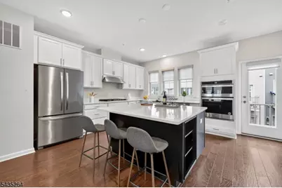18 Cortland Ct-Unit A, Livingston, NJ 07039 - Photo 14