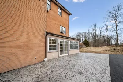 480 Parkway Dr #1, Clark Township, NJ 07066 - Photo 22