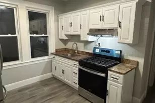 1359 Alina St, Elizabeth, NJ 07208 - Photo 8