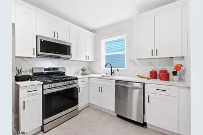 56 Prospect St, Bloomfield, NJ 07003 - Photo 4