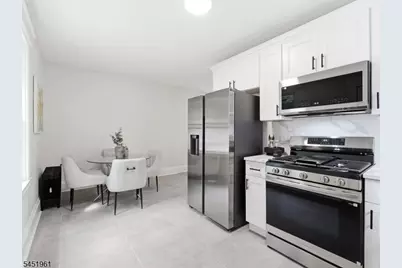 56 Prospect St, Bloomfield, NJ 07003 - Photo 14