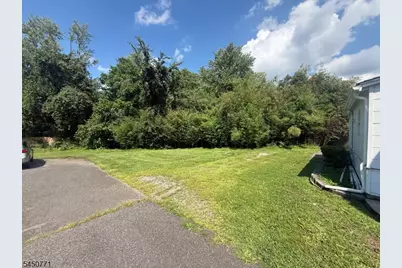 493 Union Ave, Bridgewater, NJ 08807 - Photo 2