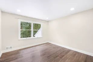 31 Warren Cutting, Chester, NJ 07930 - Photo 28