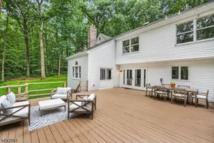 31 Warren Cutting, Chester, NJ 07930 - Photo 40