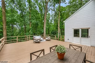 31 Warren Cutting, Chester, NJ 07930 - Photo 38