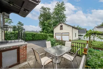 938 Ray Ave, Union Township, NJ 07083 - Photo 36