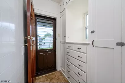938 Ray Ave, Union Township, NJ 07083 - Photo 20