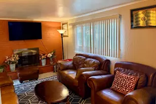 114 Sandra Dr, Totowa, NJ 07512 - Photo 10
