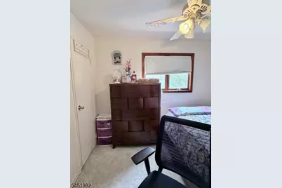 114 Sandra Dr, Totowa, NJ 07512 - Photo 12