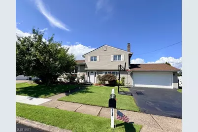 114 Sandra Dr, Totowa, NJ 07512 - Photo 1