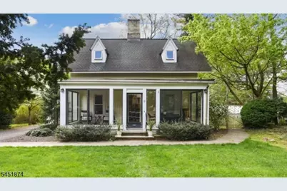 8 Franklin Pl, Summit, NJ 07901 - Photo 1