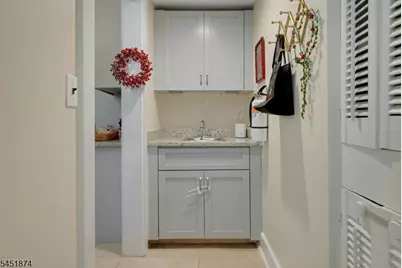 8 Franklin Pl, Summit, NJ 07901 - Photo 14