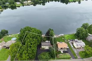 97 Shore Rd, Green Township, NJ 07821 - Photo 2
