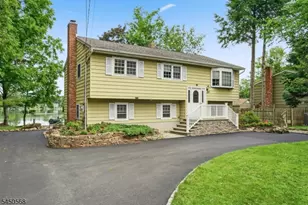 97 Shore Rd, Green Township, NJ 07821 - Photo 2