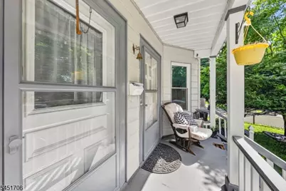 35 Lakeview Pl, Verona, NJ 07044 - Photo 10