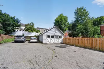 35 Lakeview Pl, Verona, NJ 07044 - Photo 12