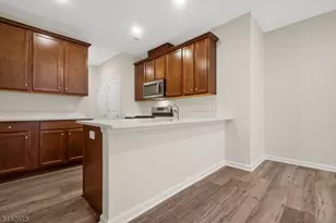 8 Jessica Ln, Union Township, NJ 07083 - Photo 6